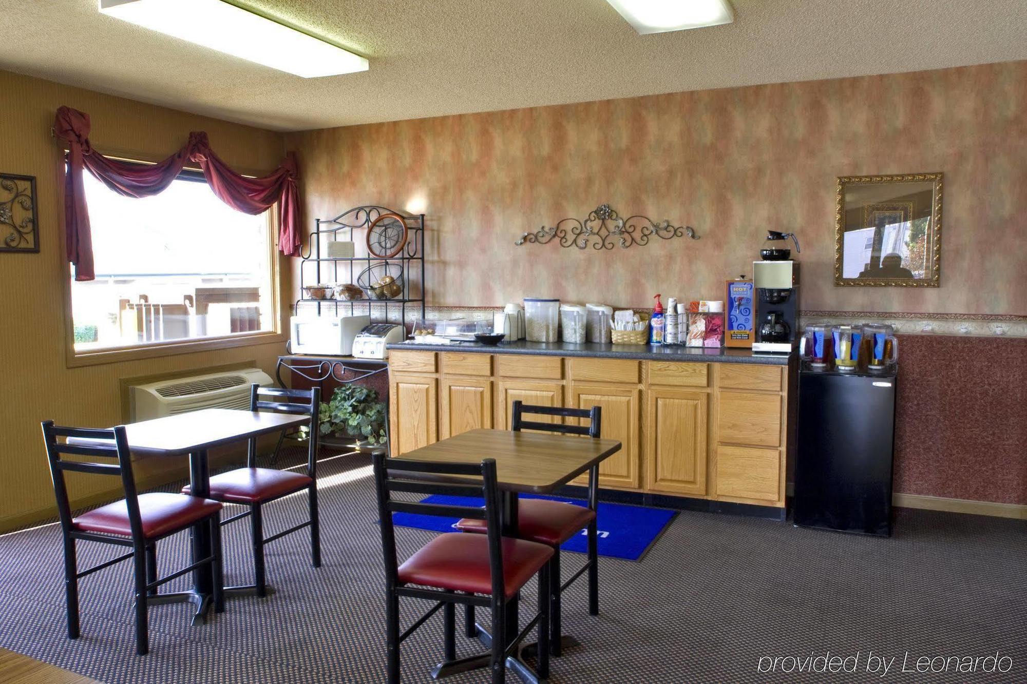 Americas Best Value Inn-Celina Restaurant foto